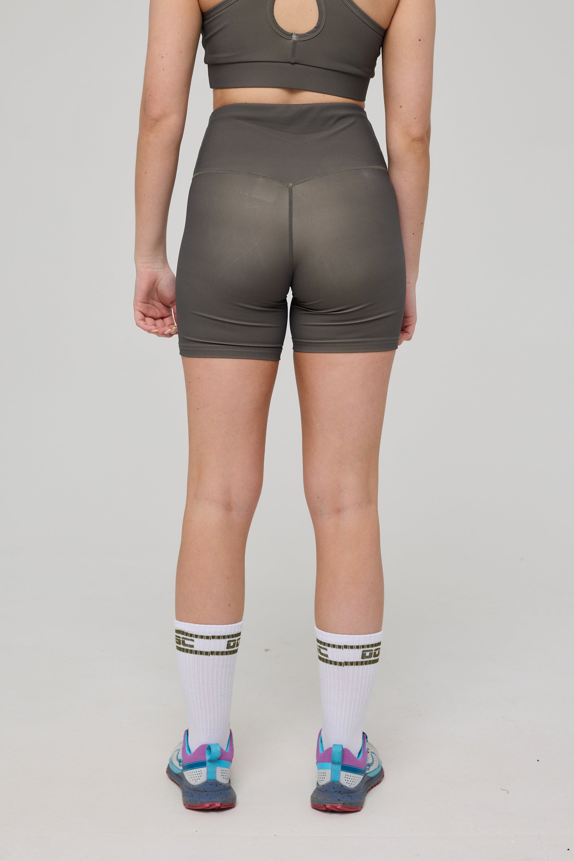 Soutien-gorge de sport croisé à maintien moyen Rainbow Road