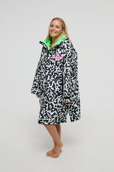 Penfold Wickelmantel aus recyceltem Sherpa-Futter – Damen
