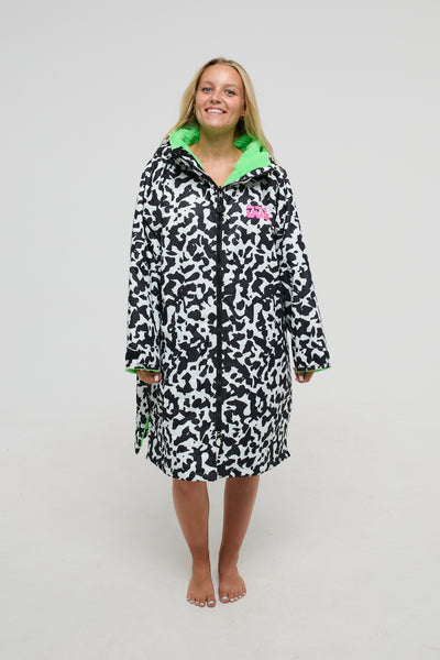 Penfold Wickelmantel aus recyceltem Sherpa-Futter – Damen