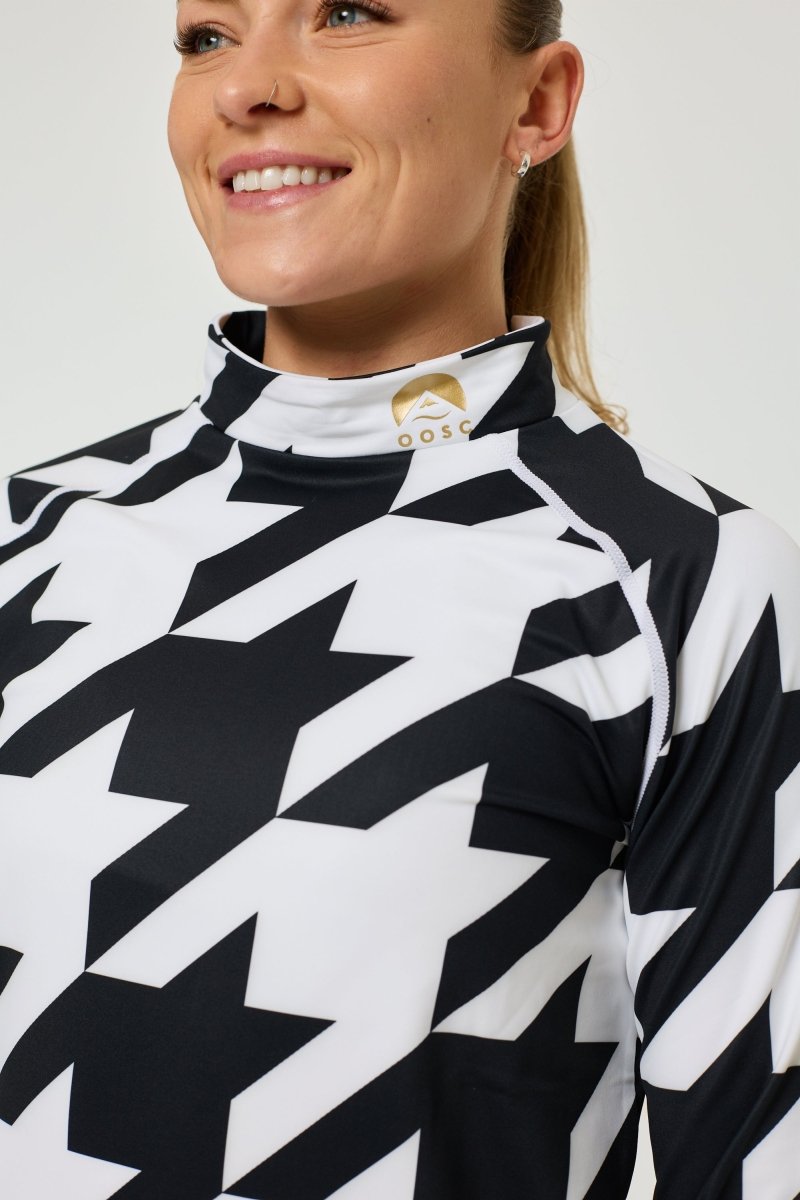 Black & White Houndstooth Women's Baselayer Top - OOSC Clothing