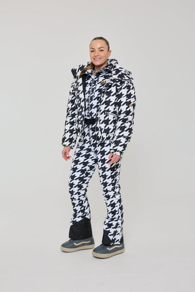 Chic Puffer Jacket - Monochrome Muse - OOSC Clothing