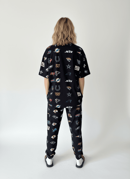 NFL Heavyweight Oversize 32 Team Mash Up Sweat Pants - Black - OOSC Clothing