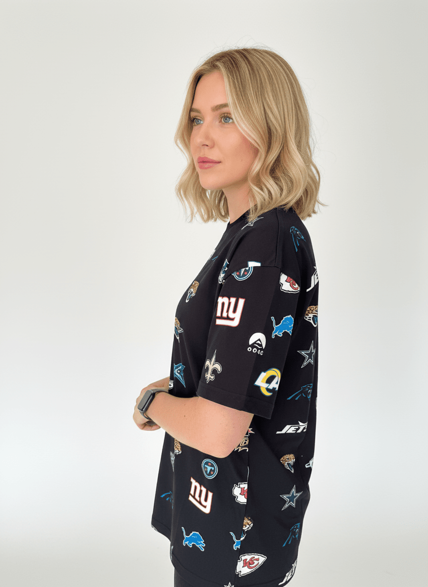 NFL Heavyweight Oversize 32 Team Mash Up T-Shirt - Black - OOSC Clothing