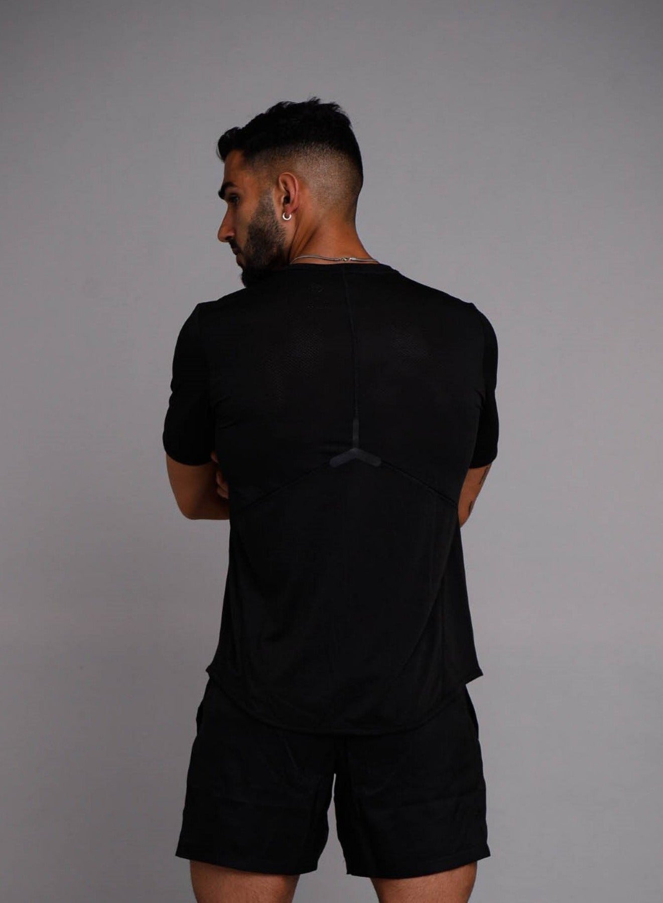 mesh back training shirt