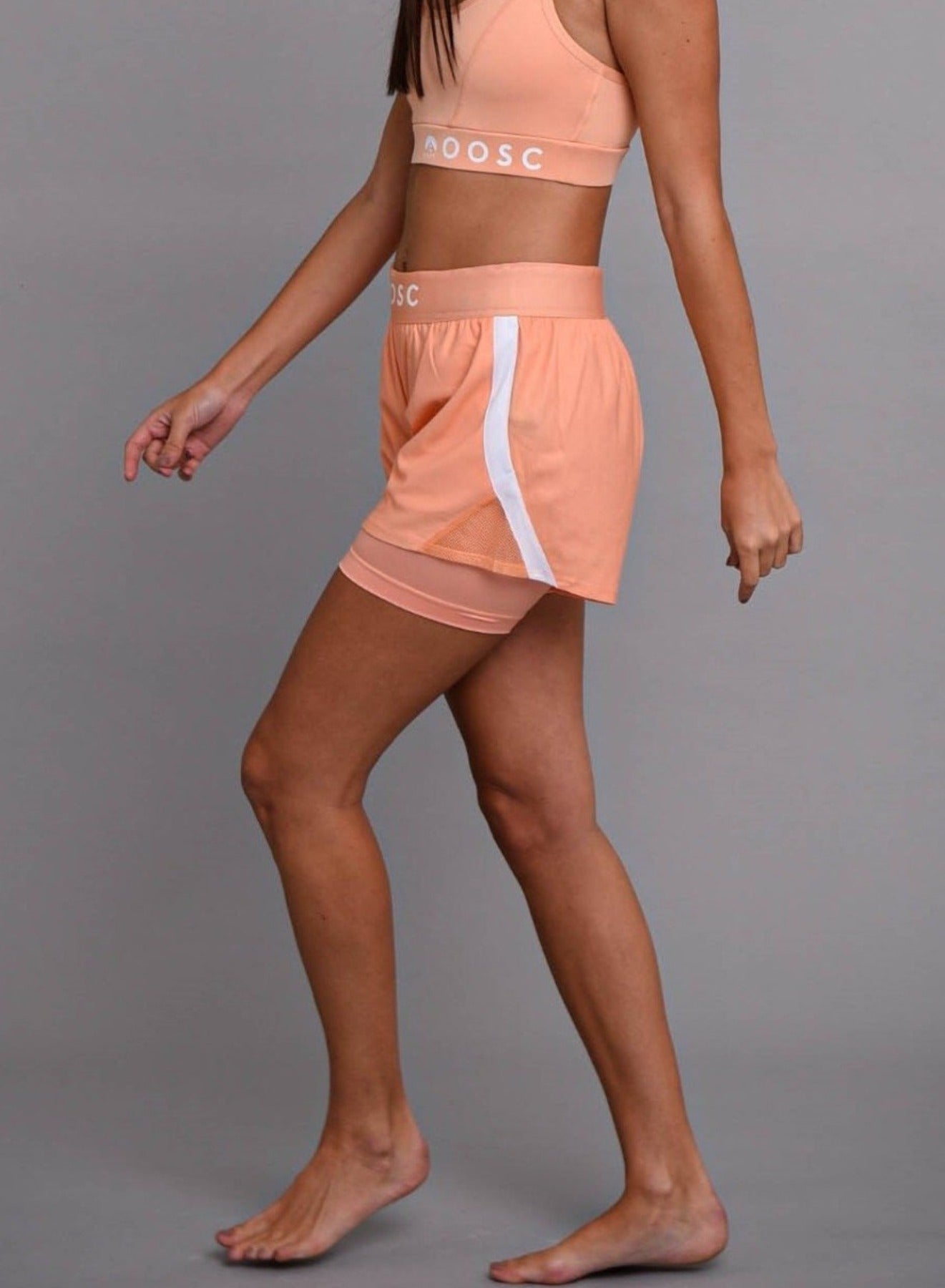 oosc womens coral 2-in-1 gym shorts